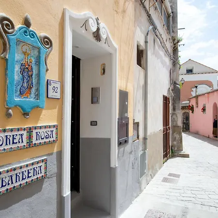 - Casa Barbera A *